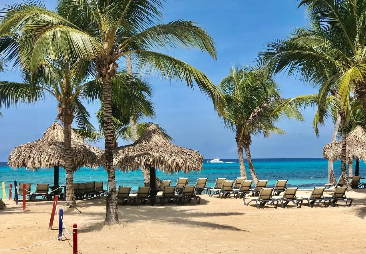 3 Bedroom Beachfront Apt @Cadaquescaribe Bayahibe Dominicus
